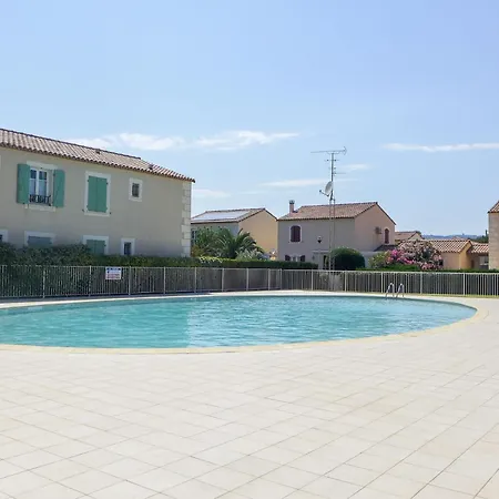 Holiday home Les Grandes Bleues 2-1 By Interhome *