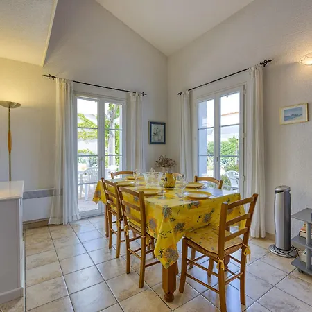 Holiday home Les Grandes Bleues 2-1 By Interhome Narbonne-Plage